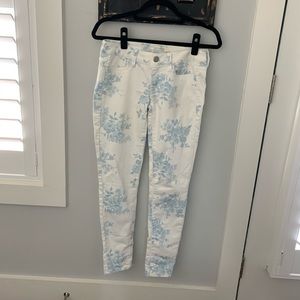 American Eagle size 2 jeans with floral pattern